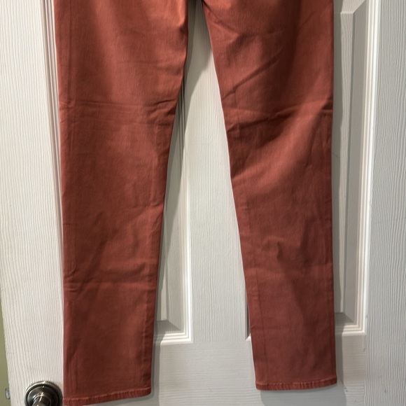 AG Adriano Goldschmied Jeans - Picture 9 of 15